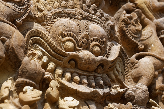 Prasat Sikhoraphum-MAR15-084